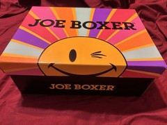 Joe Boxer Kids Smiley Face Pattern High Top Lace Up Sneakers White Size 1 NEW