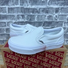 Vans Classic Slip On True White Canvas Shoes VN000ZBUENS Kids Size 11 New