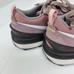 Nike Waffle One DC0480-601 Youth Size 2Y Pink Casual Shoes Sneakers