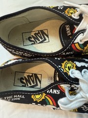 VANS Better Day Smiley Face Skateboarding Shoes M 5 / W 6.5 Black and Yellow