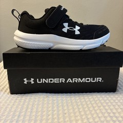 Under Armour Boys‘ Pre-School UA Assert 10 Size 1Y Running Shoes Black