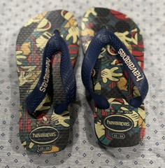 HAVIANAS Youth Mickey Mouse Flip Flops Shoes Boys/Girls Uk Size 25/26 US Size 9C