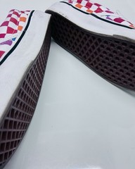Vans 721278 Rainbow Checkered Low Top Canvas Slip On – 5Y, 5 men or 6.5 women