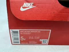 Nike Air Max Invigor Sneakers Kids Wolf Gray Lace-Up Athletic Shoes – 5Y