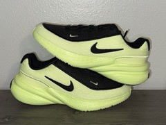 Nike Uplift SC Shoes Barely Volt Black Size 4.5Y Brand New In Box Phylon Cushion