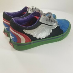 VANS Kids Marvel Sneakers Size 4 Captain America Super Hero Wings