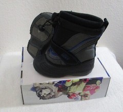 NIB Chill Chasers By Buster Brown Toddler Boys Lil Snowdrift Boots 8 Black/Grey