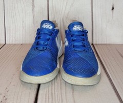 Nike Team Hustle Quick 2 Blue Running Shoes Youth Size 4.5 and Women’s Size 6