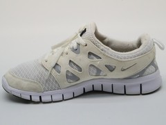 New Nike Free Run 2 GS (White/Black/Wolf Grey) DD0163-100 Size 7 Youth