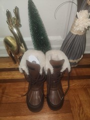 UGG Brown Shearling Lined Leather Snow Boots Unisex Kids Lace Up Fur Trim
