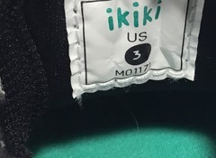 Ikiki Skull & Crossbones Squeaky Toddler Shoes Size 3 Black/White M01171 EUC