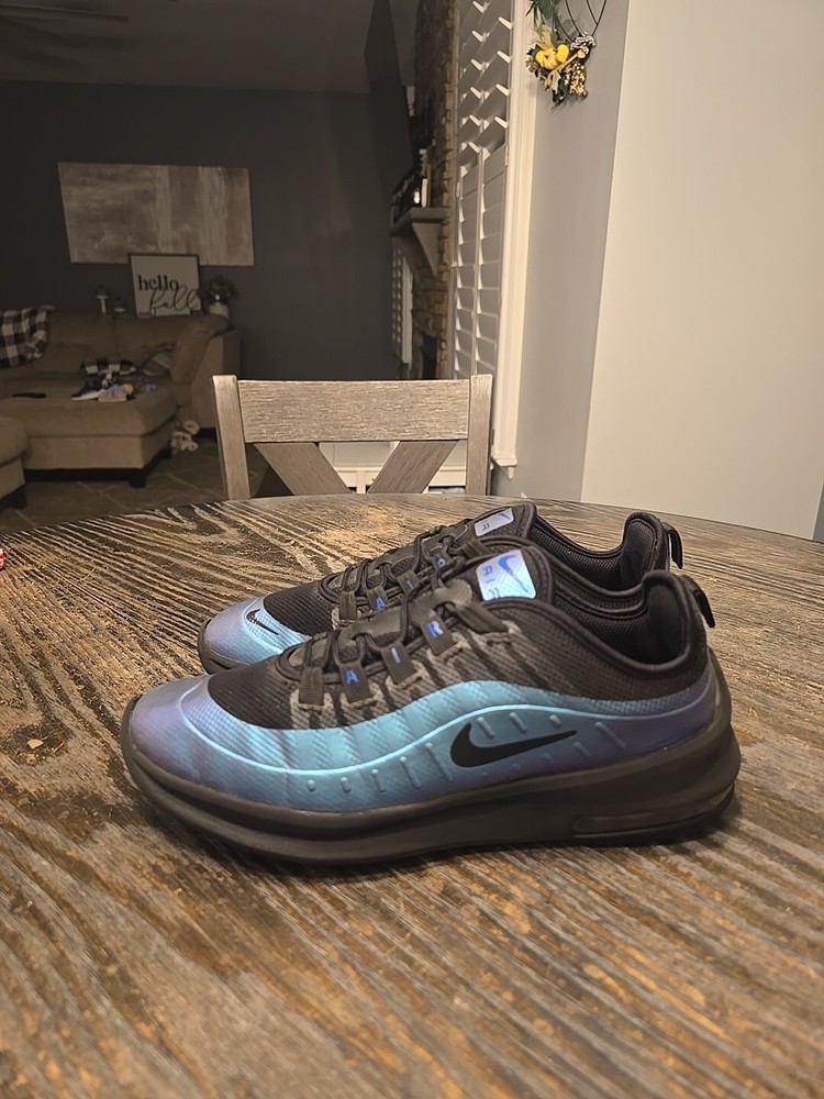 Nike Air Max Axis Prem Throwback Future Black Blue Youth AH5222-007 – Size 6.5