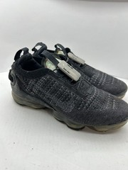 Nike Air Vapormax 2020 Flyknit Black Dark Grey GS Size 6Y/Women’s 7.5 CJ4069-002