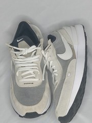 Nike Waffle One GSsummit White Size 6.5Y