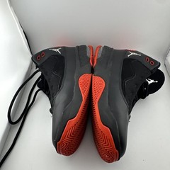 Nike Jordan Max Aura 2 Black Red Bred Size 6.5Youth GS Kids Brand New CN8094-060