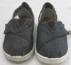 TINY BIMINIS BLACK CHAMBRAY Toms Canvas Classics FLAT ROUND TOE size 8 T