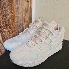 Puma LaMelo Ball MB.03 „Iridescent“ White 379934-01 Youth Size 7