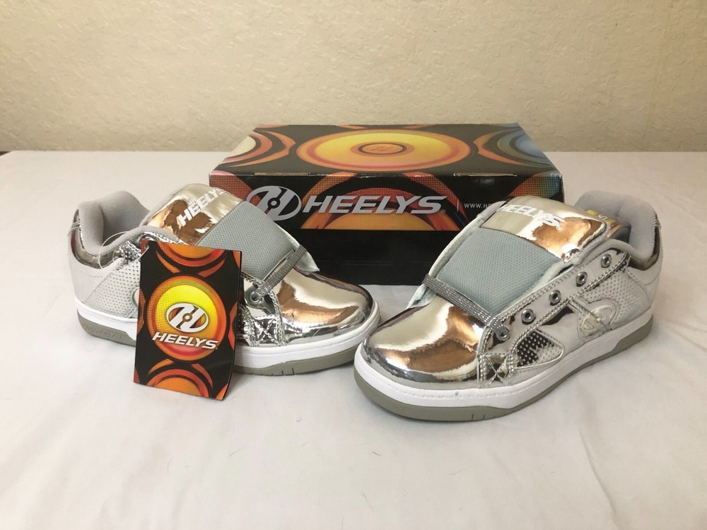 Heelys Youth Kids 770449H Split Skate Sneakers, -Chrome Silver 6Y 7W NWT