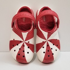 Big Kids Classic Lined Christmas Peppermint Swirl Candy Cane Sparkle Crocs Sz 2J