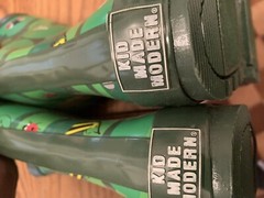 Kid Made Modern Rain Boots Size M 7-8 Bug Camo Garden Rain Boots NWOT