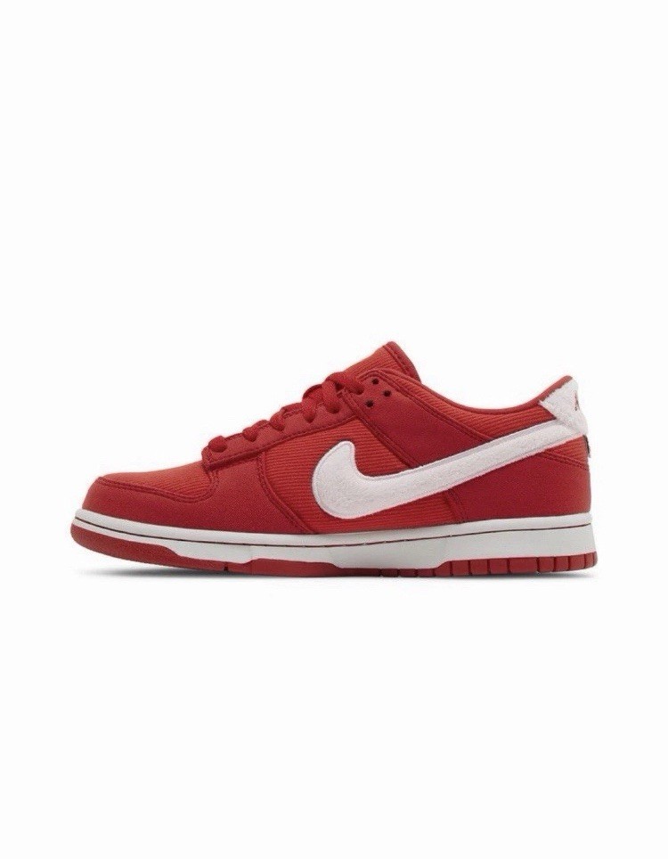 Nike Dunk Low Valentines Day Red Pink Corduroy RARE 2024 Size 6 With Box