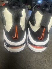 Nike Air Griffey Max 1 „San Francisco Giants“ sneakers, featuring a black/orange