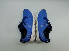 On Cloud Sky Swiss Engineering Youth’s Size 6 Running Shoes Blue