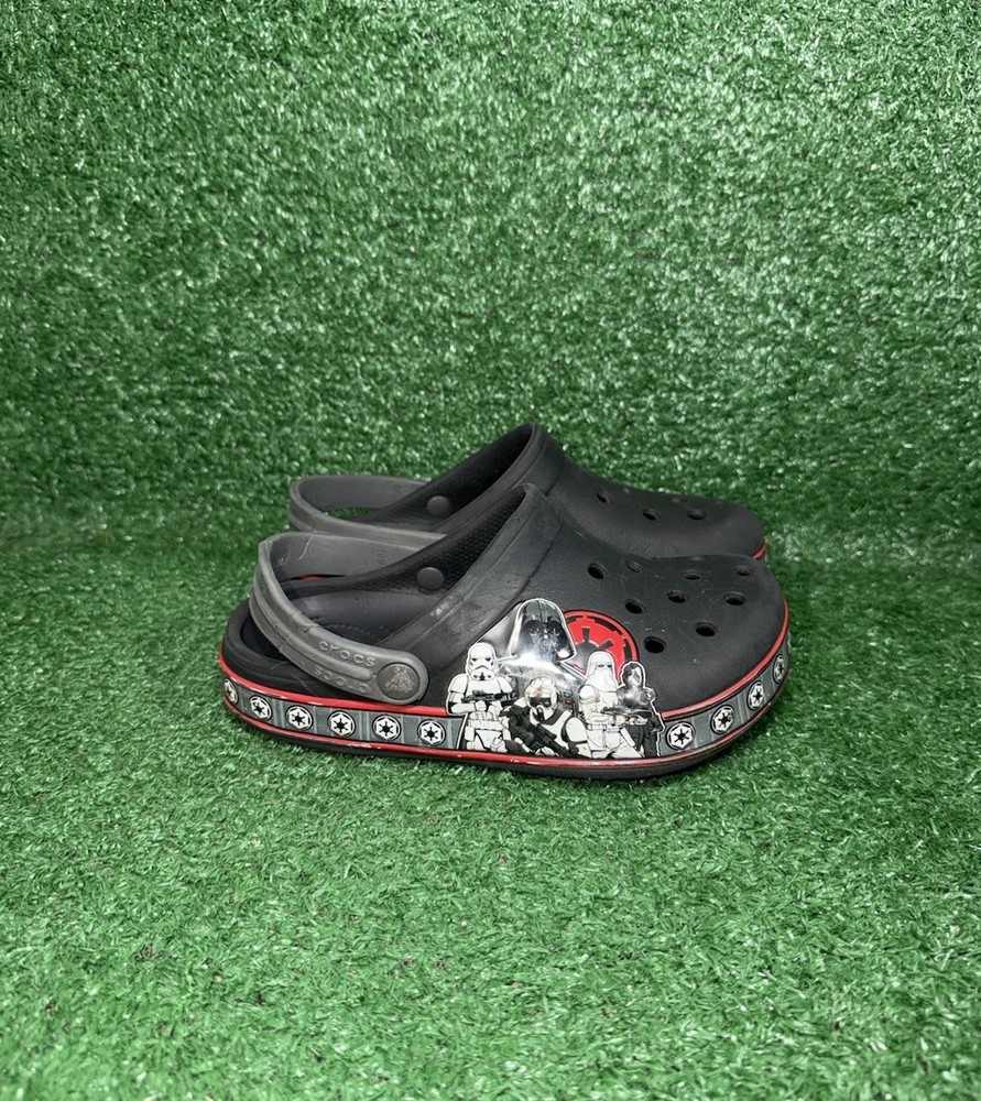 Crocs Star Wars Darth Vader Kids Size 2Y Classic Black Graphic Slip On Clogs