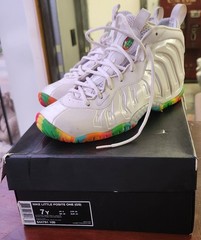 2015 Nike Little Posite One ‚Fruity Pebbles‘ GS #644791100 Size 7Y