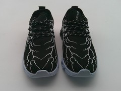 YTRXM Shoes Girls Youth Size 7 EU 39 Black White Lightning Running Sneakers