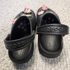 Black Crocs Classic Clogs with Nintendo Character Jibbitz Charms Size 11 Toddler