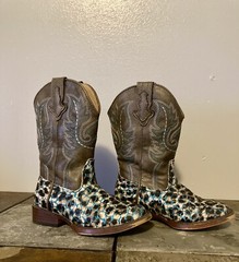 Roper Western Boots. Kids Size 9. Leapord Print With Turquoise, Brown Square Toe