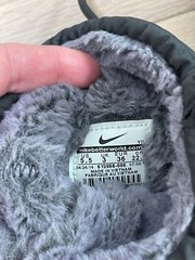 Nike betterworld snow boots for kids or adult US size 5.5