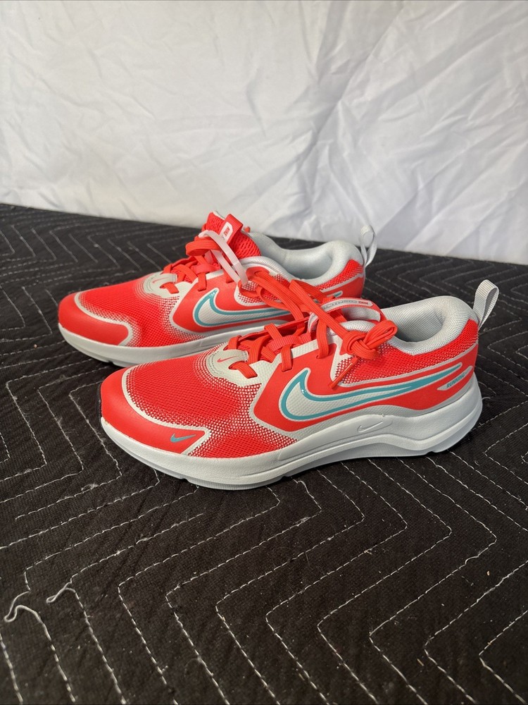 Nike Cosmic Runner Youth Size 4.5 Orange Turquoise Shoes HM4402-600