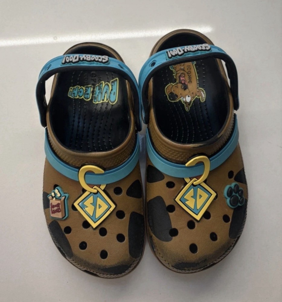 Crocs X scooby Doo Classic Clog Unisex Kids Shoe Brown Blue Charms Size 12 Rare