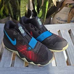 Nike Kyrie Flytrap Kids Basketball Sneakers Black Blue Red US 4Y EU 36 Logo