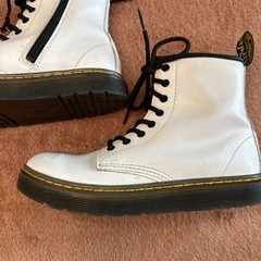 Dr. Martens Kids Size 3 White Leather Zip & 8 Hole Lace Up Boots