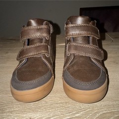 Cat & Jack Hook & Loop Colorblock Ankle Sneakers Brown/Gray Kids US 7 EU 24