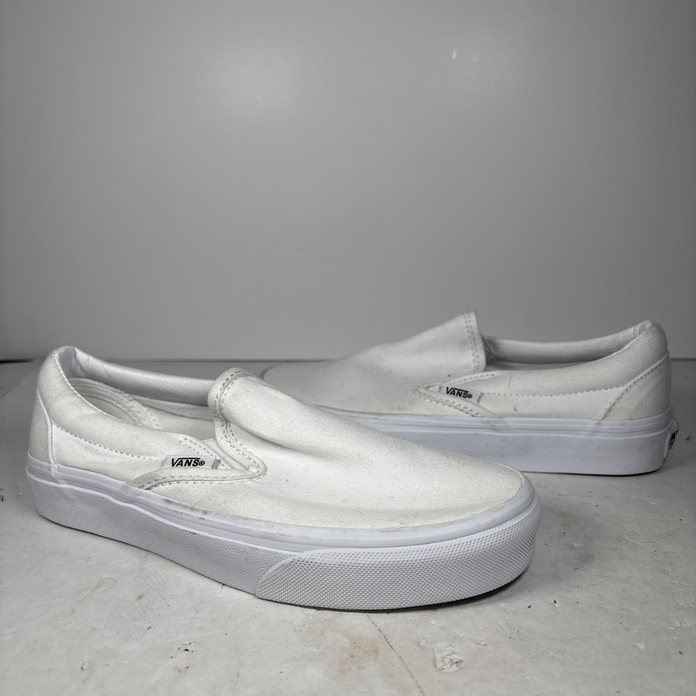 Size 4 / 5.5 Vans Classic Slip-On True White Shoes 0EYEW00