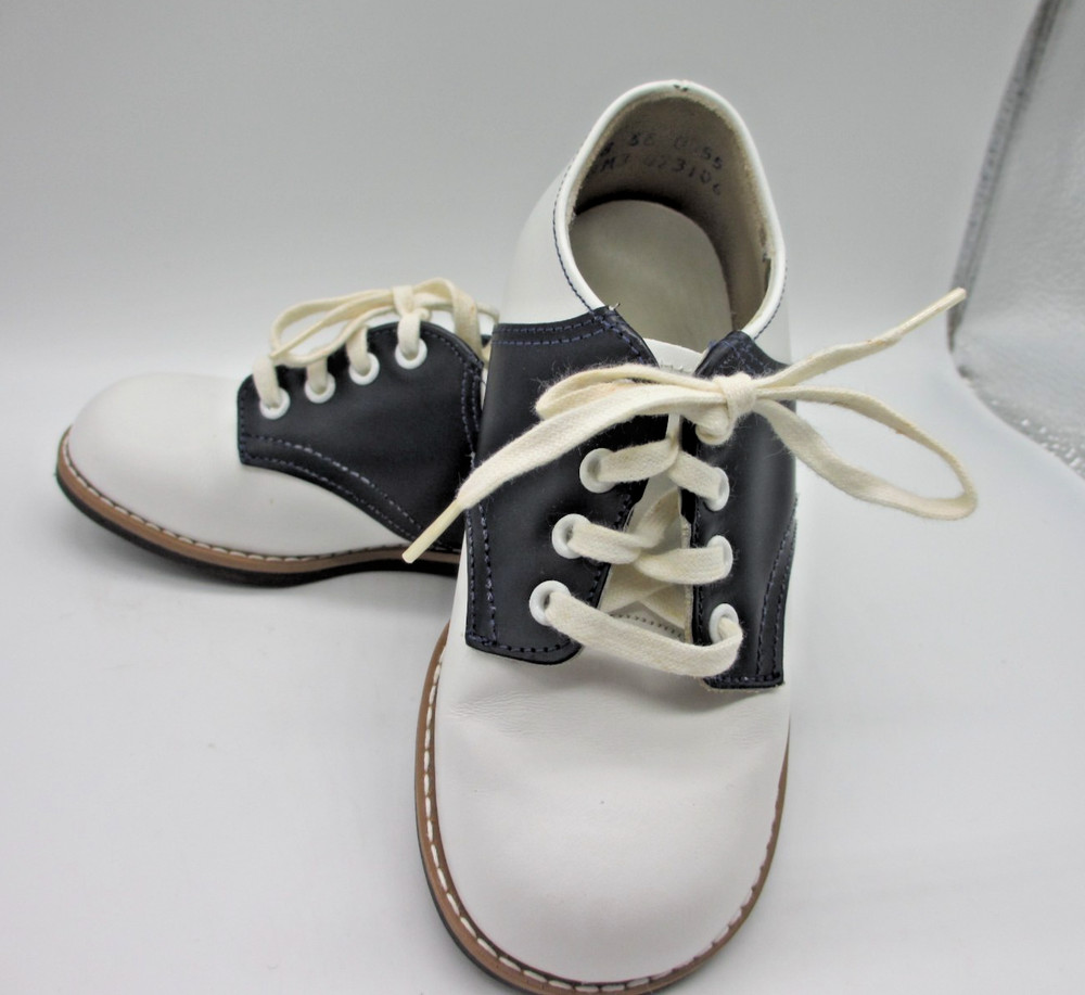 Vintage Stride Rite Classic Leather Saddle Shoes Navy and White Kids Size 8