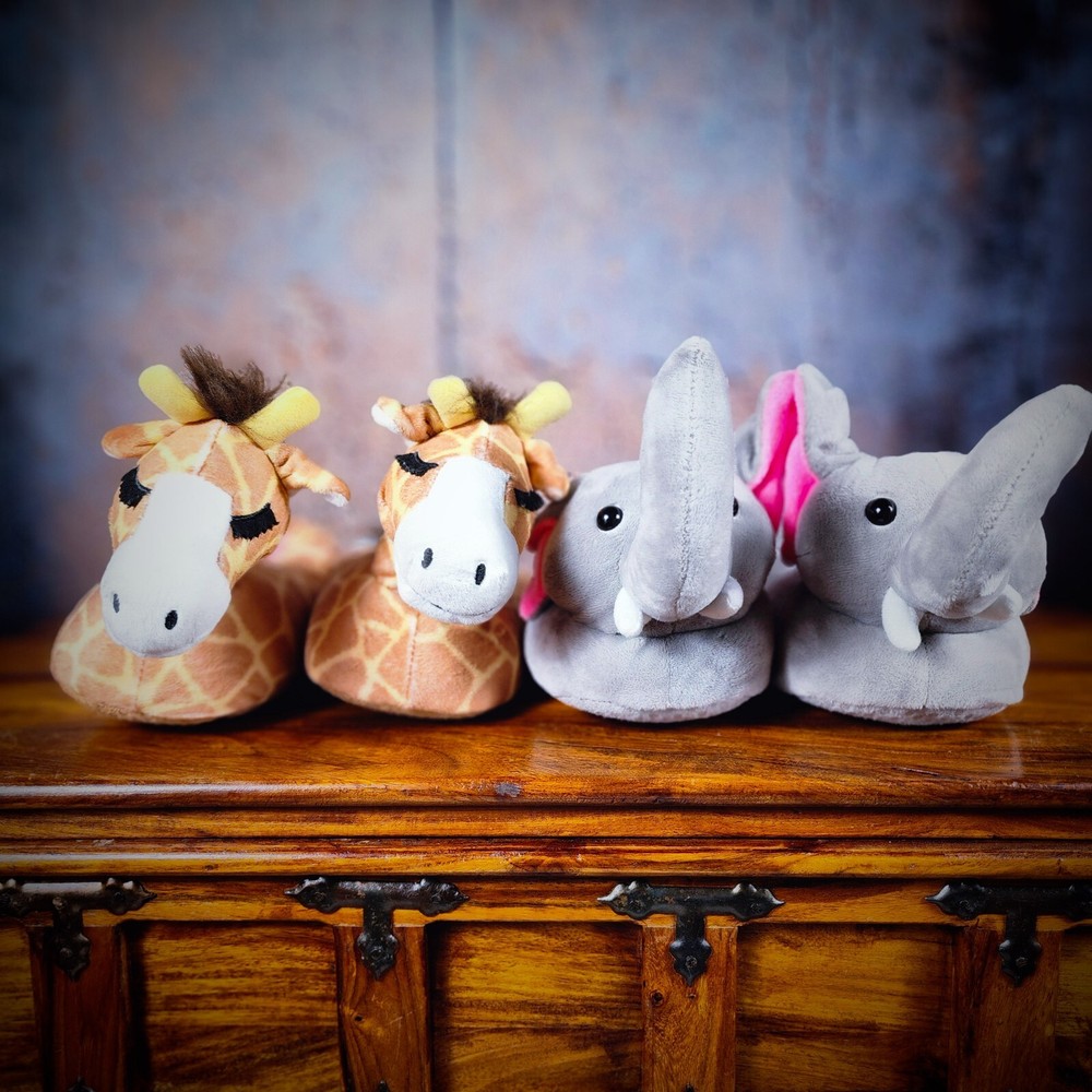 Cat & Jack Elephant and Giraffe Slippers