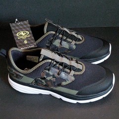 Athletic Works Kids Size 6 Black/Gray Camo Memory Foam Mesh Lace-Up Sneaker