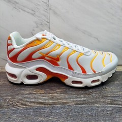 Nike Air Max Plus 1 White Red Laser Orange FN3857-100 GS Size 4.5Y Women’s 6 NIB