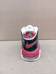 Size 5y(GS) – Nike Air More Uptempo Low Varsity Red/white Style- 415082