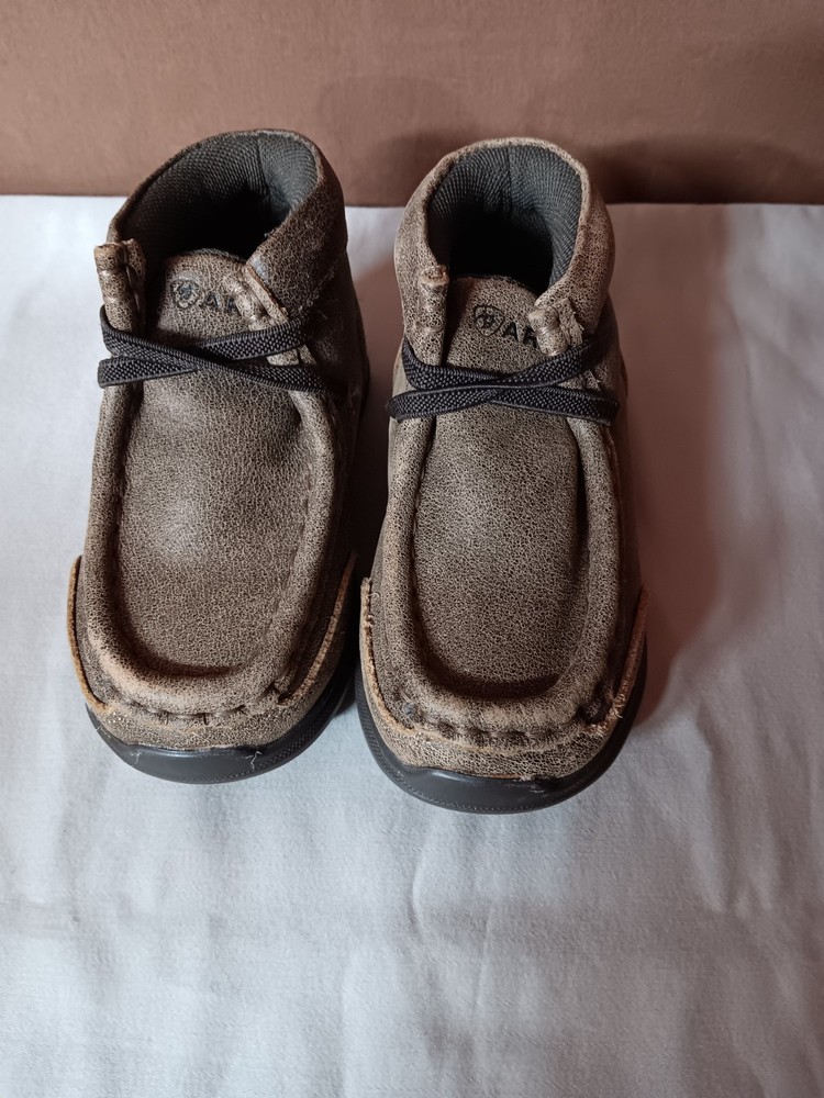 Ariat „Andrew“ Children’s Mid-ankle Booties Rubber Sole Size Unknown (5?)