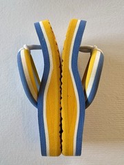 Reef Toddler Flip Flops Beach Pool Sandals Size 3/4 Blue w/Yellow soles Hawaiian