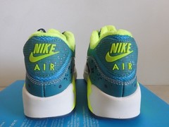 Nike Air Max 90 Premium DB Gs Doernbecher Radiant Emerald Sz 3.5Y [838768-374]