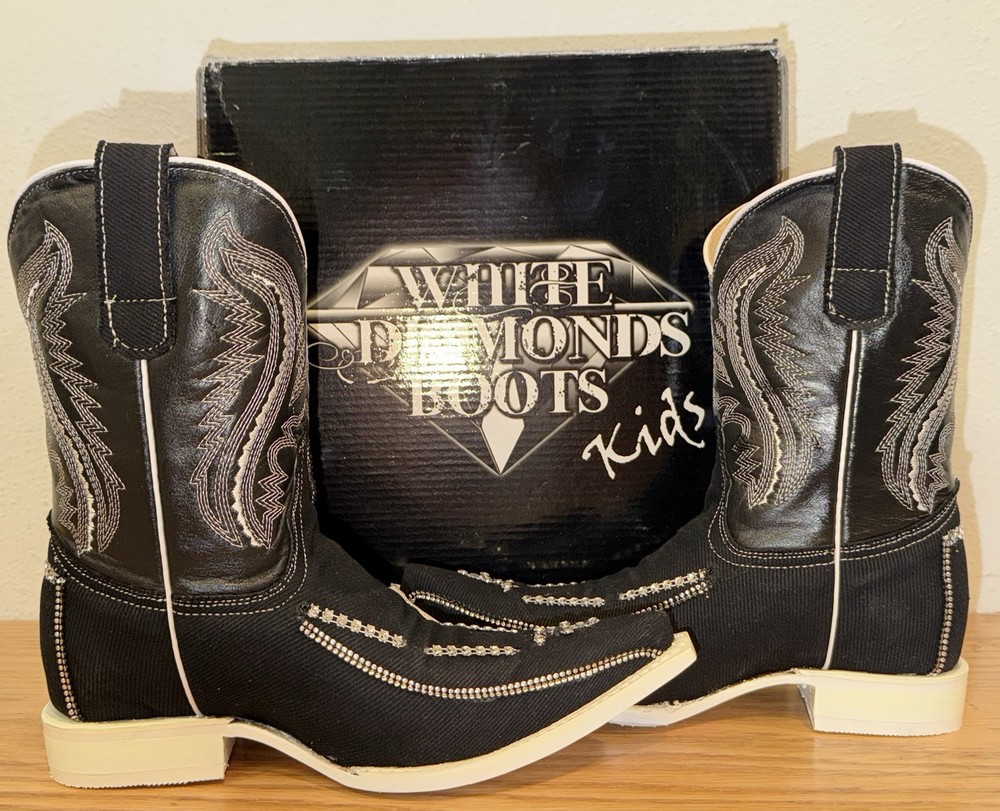 White Diamonds Kids Cross Pointed Toe Western Boots size 20 mx US 13