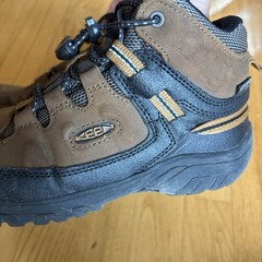 Keen Targhee Mid Waterproof hiking boots dark earth brown Kids Youth Boys Size 3