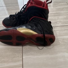 Nike Air Foamposite One GS Black/Red High Top Leather Basketball 7Y 846077-003